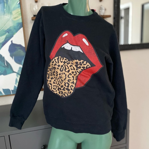 Leopard Tongue "Kiss" Crewneck Pullover - Picture 1 of 2